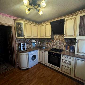 Продам 3-х комнатную квартиру