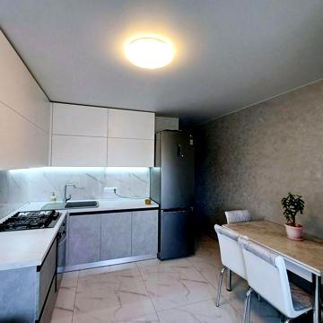 Оренда 2 кімн квартири в новому ЖК. Бойова. Автономка. Меблі. Техніка.