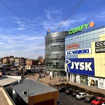 Зіньківська вул., 4