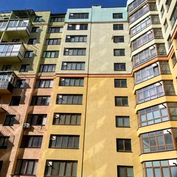 Українських Декабристів вул., 52