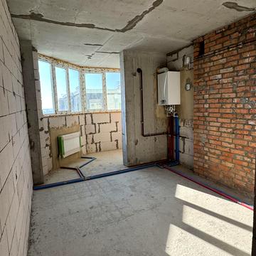 Теплична вул., 44