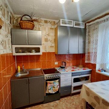 2 комнатная квартира в Теплодаре