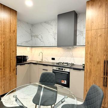 Чудова 1,5 квартира з ремонтом, меблями і технікою