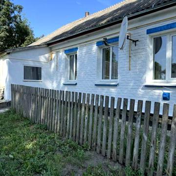 Продається будинок в селі Очеретня Вінницької області