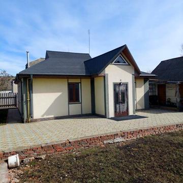 Продаж 4к Дім Ягідна вулиця