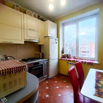 Краща пропозиція! Продам 2к з ремонтом Печерськ вул Маккейна 20
