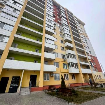 Гвардійців-Широнінців вул., 74Б