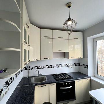 Продаж 2к Квартира Лесі Українки вулиця