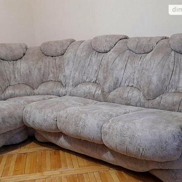 Довгострокова оренда 3к Квартира Антонова Олега вулиця