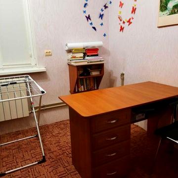 Продам   або обміняю на квартиру житлову половину будинку