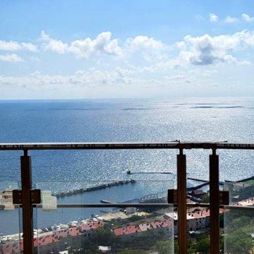 ЖК "45 Жемчужина", 78 метров, терраса с видом на море. ЖК 45 Жемчужина