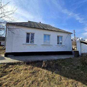 Продаж будинку м.  Тараща