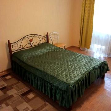 1 комнатная. Ул. Патриотическая. Аллея Роз. Хозяин