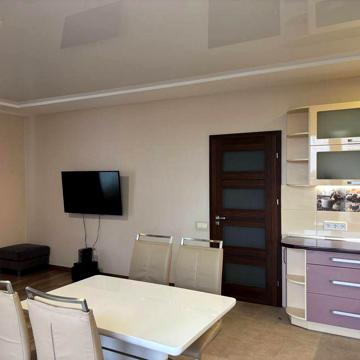 Продам 2х рівневу (3х кім кв) ЖК Щасливе