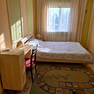 Продам 1 комнатную квартиру в малоквартирном доме на Магистральной.