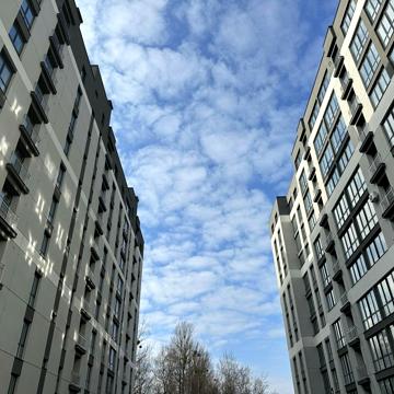 Виноградна вул., 15