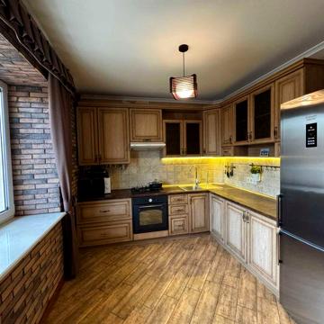 Продаж 3-к квартири в центрі міста
