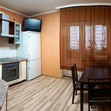 Драгоманова вул., 1Г