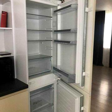 Продам 4-х, по пр. Героев Харькова, новострой