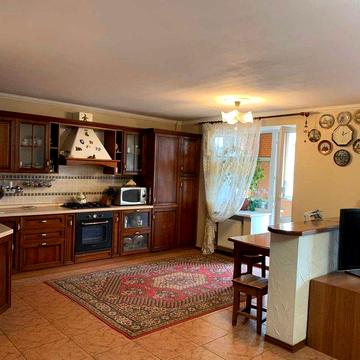 Продам красивую квартиру на Палубной/Адмиральский