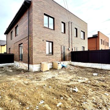 таунхаус з ділянкою на 1.3 сотки, 70 кв. м, 2 кімнати