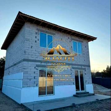 Продаж будинку с.Бобриця, комунікації заведені,поруч ліс,озеро!