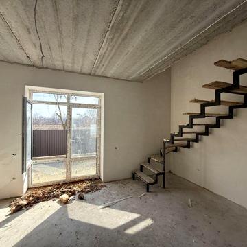 Продаж 2 поверхового таунхауса з ділянкою на 1.5 сотки, 72 кв. м,
