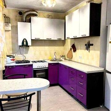 Продаж 3-кімнатної квартири вул. Лихвинська Стінка (вул. Гамалія)