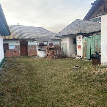 Будиннок с.Бирлівка