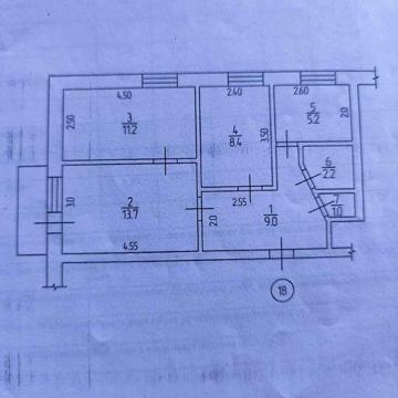 З кімнатна квартира Зінченка 4б Центр шкільний район Ацинус. Власник