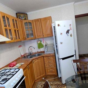 Продам квартиру 3-х ком.