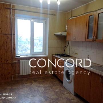 Метро Голосіївська. Продам 3к Оріхуватська (Бурмістенка) вул., 10