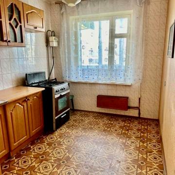 Продам 3-х кімн.кв. (70,5 м2) в Центрі біля Градецького