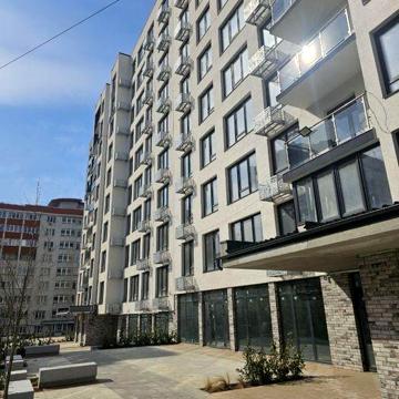 2-ох новобудова в зданому будинку