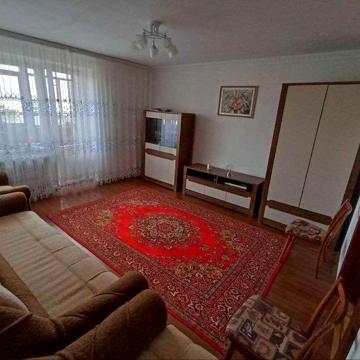 Продам 4-кімнатну квартиру в м. Новояворівськ