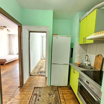 Продам 1-кім квартиру, великої площі