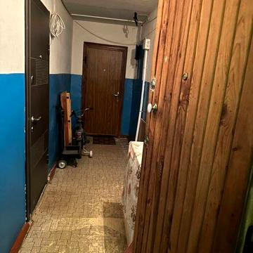 Квартиру с индивид. отоплением.