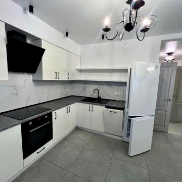 Продаж супер квартири з ремонтом. !Гарна локація. ЖК Новомостицький