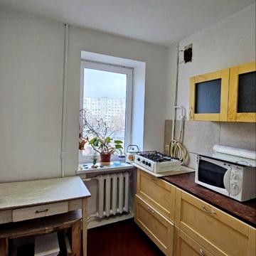 Сімї Глодан вул., 6