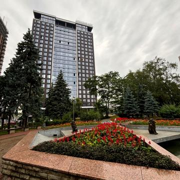 Дегтярівська вул., 17-19