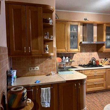 Продаж 4 кім. кв. з меблями та технікою у самому центрі міста!