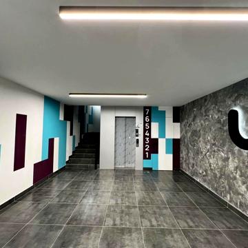 Степана Бандери вул., 77В