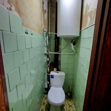 Продажа 2к квартира Січневого Прориву вулиця