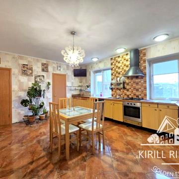 Продам дом в Подгородное Школьная