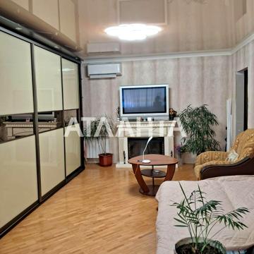 Євгена Чикаленка вул., 66