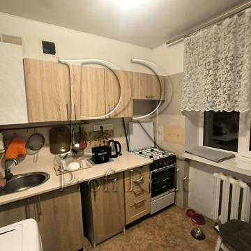 Вацлава Гавела бульв. (Івана Лепсе), 87