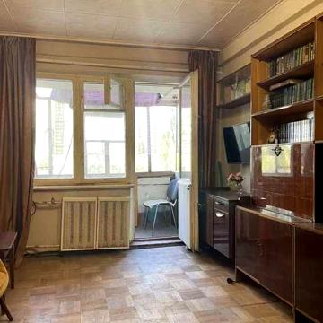 Продаж 1к квартири. Вул Петра Запорожця(Чорних Запорожців) 9А.
