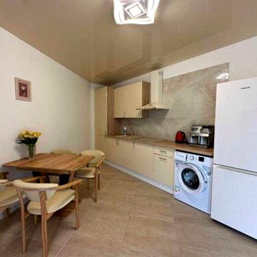 Продаж 1 кім. квартири 35м2 с.Поляна