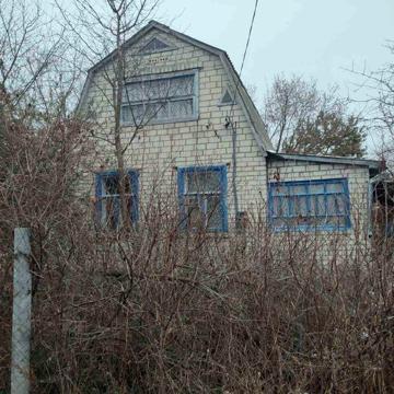 Продам дачу в мальовничому розкішному природою місці з бомбосховищем
