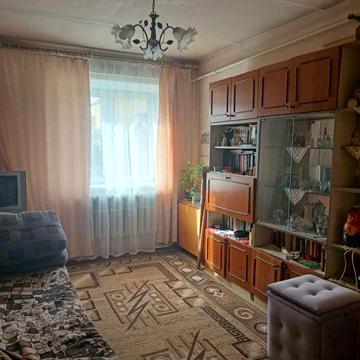 Продаж квартири 2 - кім. в м. Городок